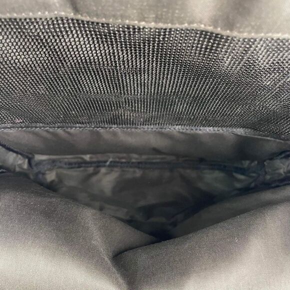 Victorinox Men's Altmont‎ Flapover Expandable Laptop Backpack Bag Black Large - Picture 11 of 16